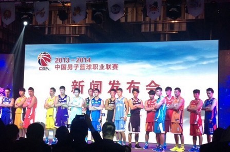 本菲卡1-1葡体，贡萨尔维斯、苏达科夫破门，普雷斯蒂安尼染红
