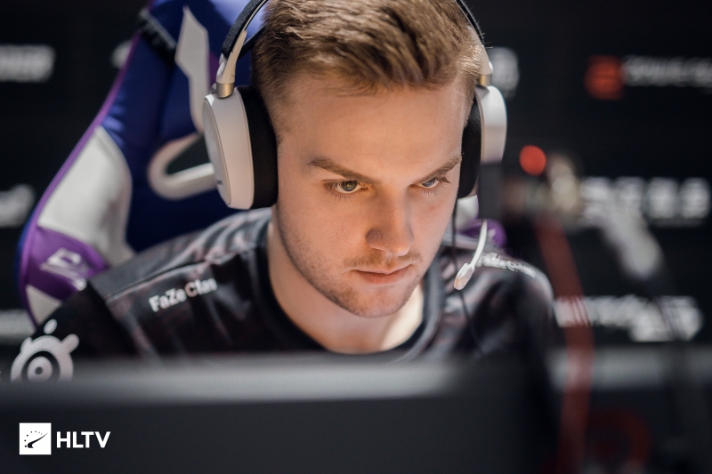 在IEM科隆2025赛后，Frozen表示：“我们作为一个团队失败了，我们作为个人也失败了。”