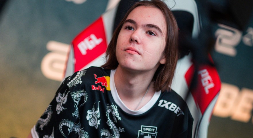 JDG横扫FPX，Flandre达成400胜场，Kanavi达到300胜